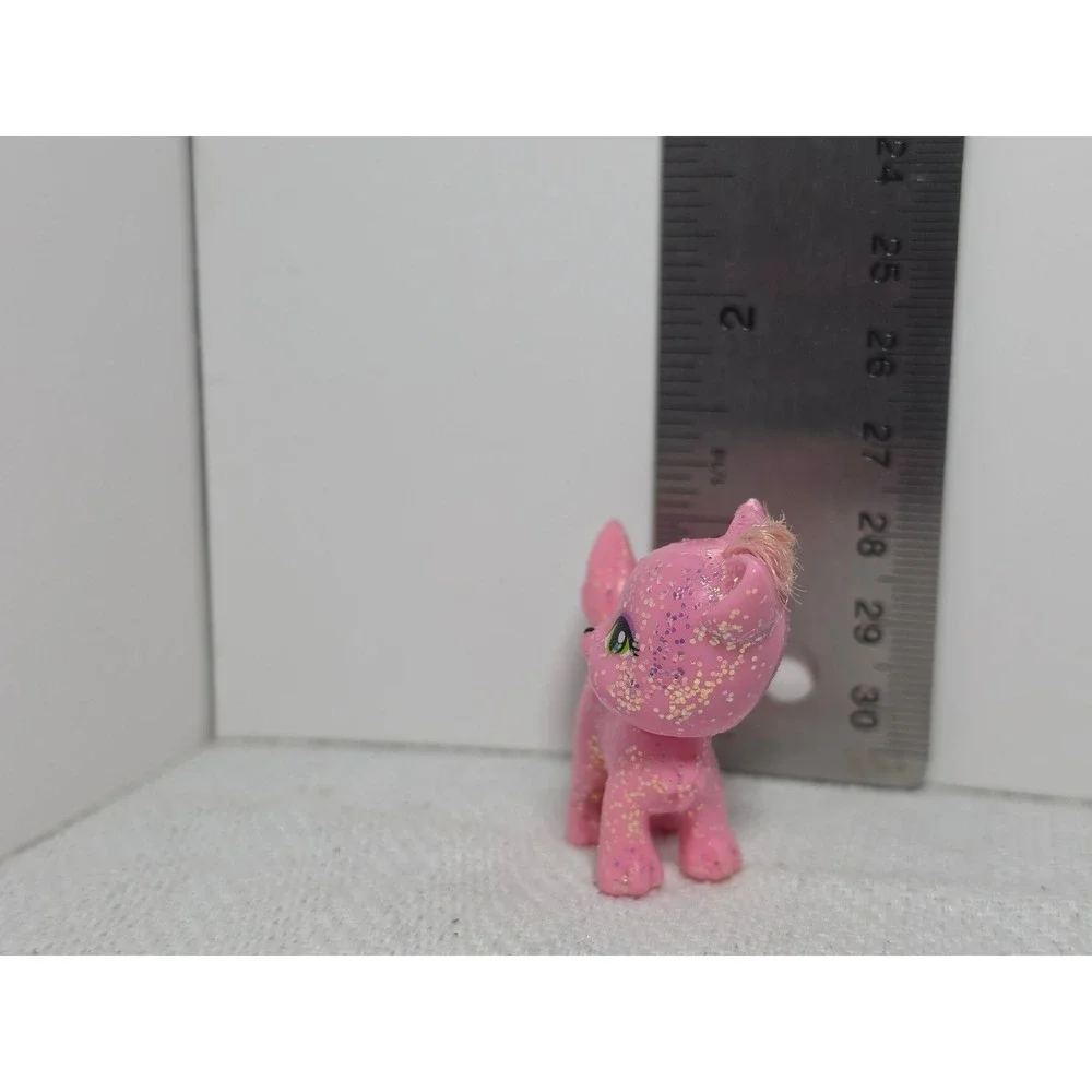 Polly Pocket Sparklin' Pets pink glitter cat figurine replacement Toy